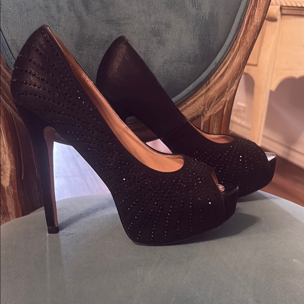 Elegant Black Peep-Toe Heels